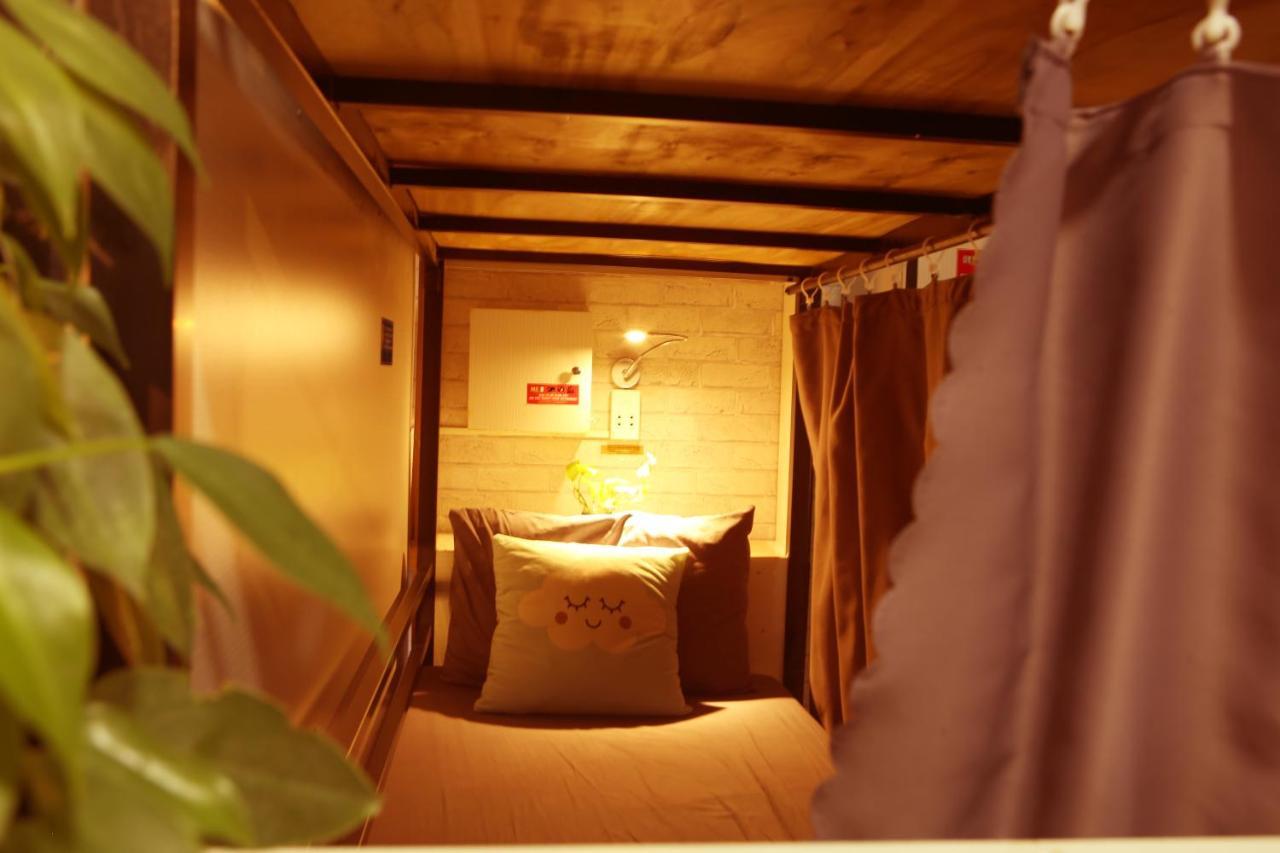 הו צ'י מין סיטי S Phuot Homestay - 3A Lam Son, Ward 2, Tan Binh District מראה חיצוני תמונה
