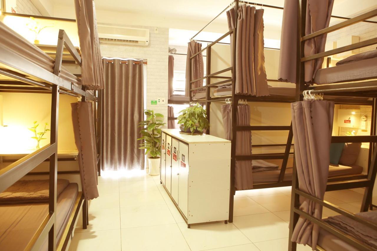 הו צ'י מין סיטי S Phuot Homestay - 3A Lam Son, Ward 2, Tan Binh District מראה חיצוני תמונה