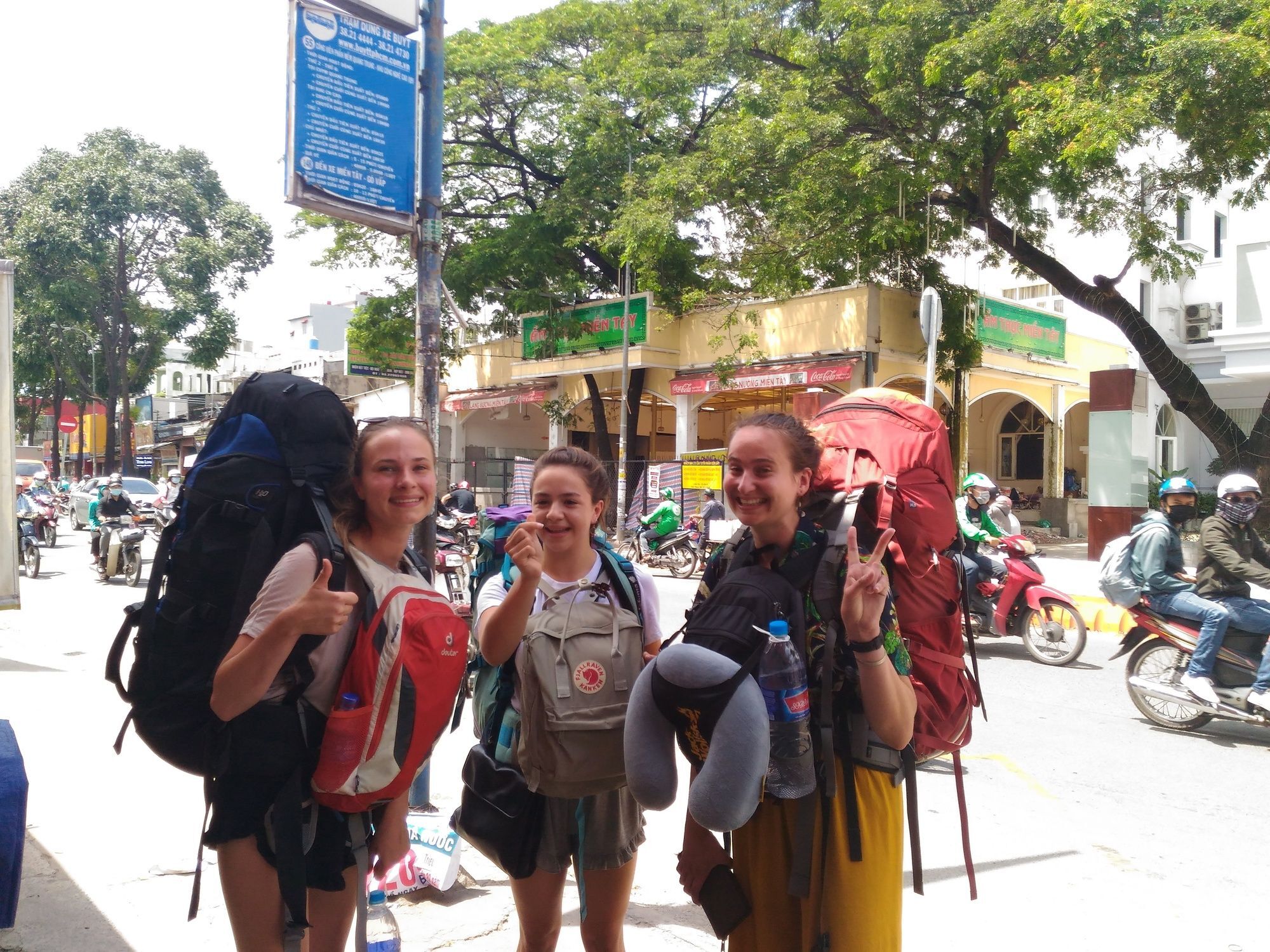 הו צ'י מין סיטי S Phuot Homestay - 3A Lam Son, Ward 2, Tan Binh District מראה חיצוני תמונה