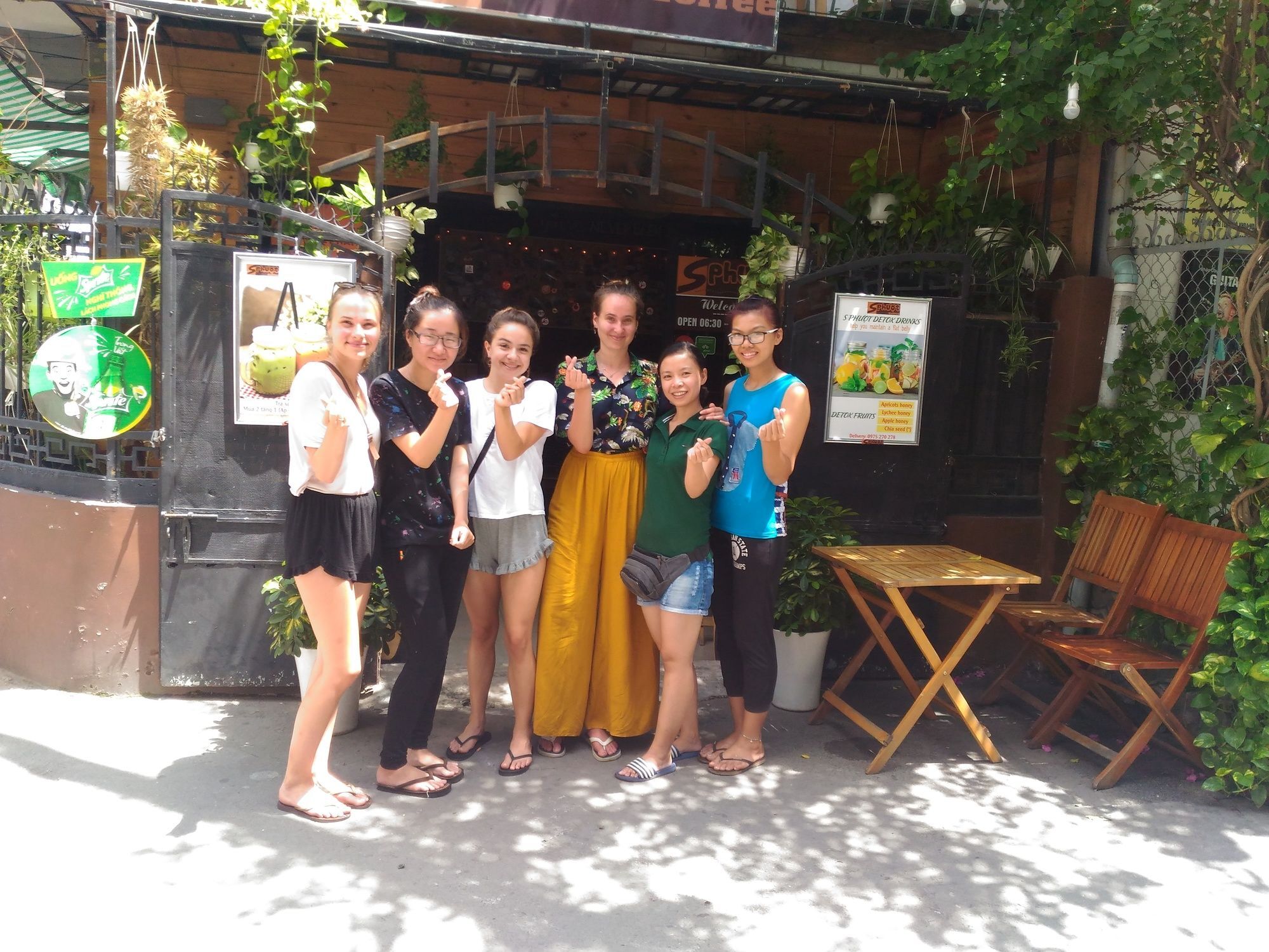 הו צ'י מין סיטי S Phuot Homestay - 3A Lam Son, Ward 2, Tan Binh District מראה חיצוני תמונה